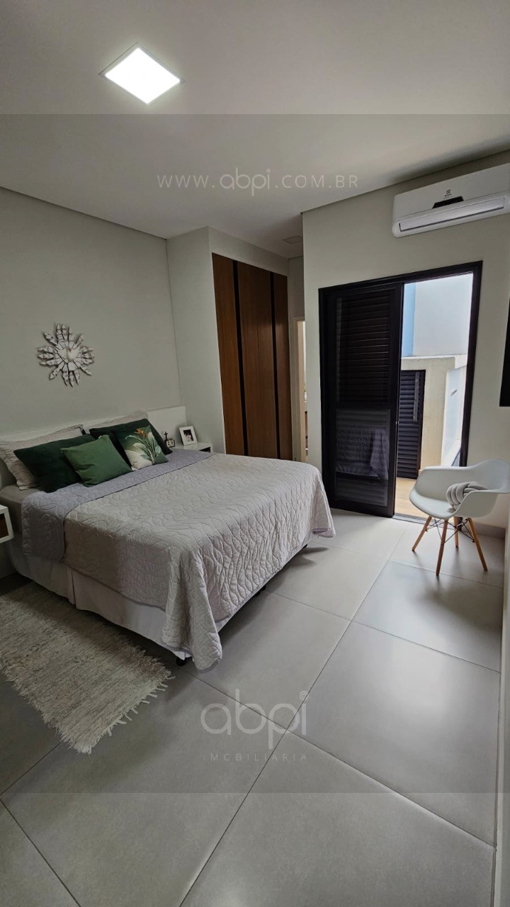 Casa de luxo no Condomínio Mantova: 3 suítes, piscina e muito mais em Indaiatuba-SP! Venha conferir, oportunidade incrível! Lazer e segurança! ABPII