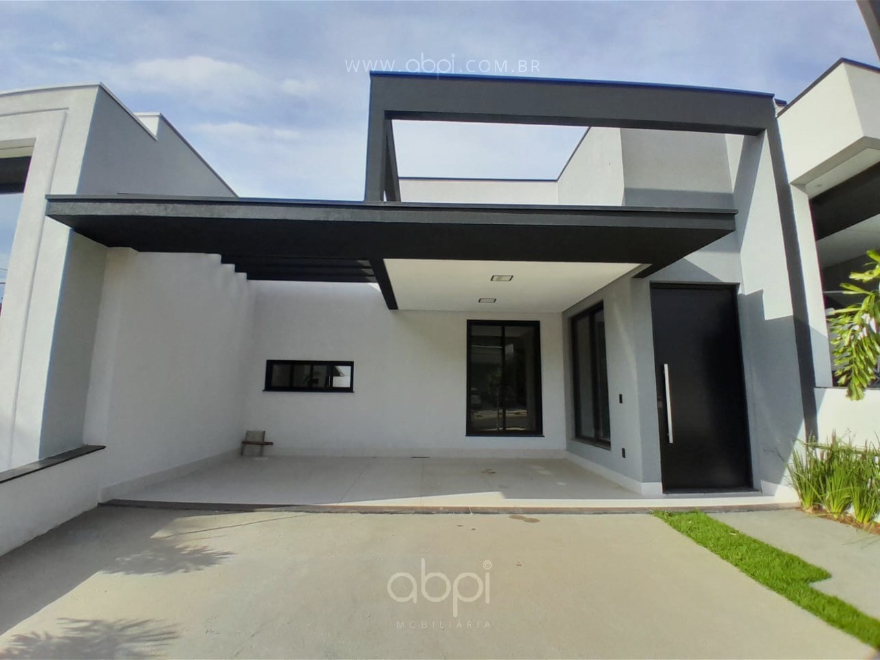 Casa de 3 quartos no Condomínio Park Gran Reserve em Indaiatuba/SP: Luxo, conforto e segurança em um só lugar! Lazer completo! segurança 24h! ABPI