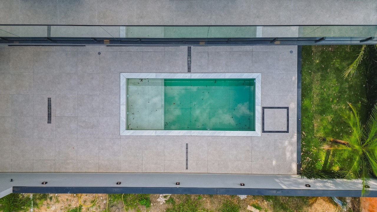 Casa de luxo em condomínio à venda em Indaiatuba-SP, 3 quartos, 3 suítes, 2 salas, 5 banheiros, 4 vagas, 285m².