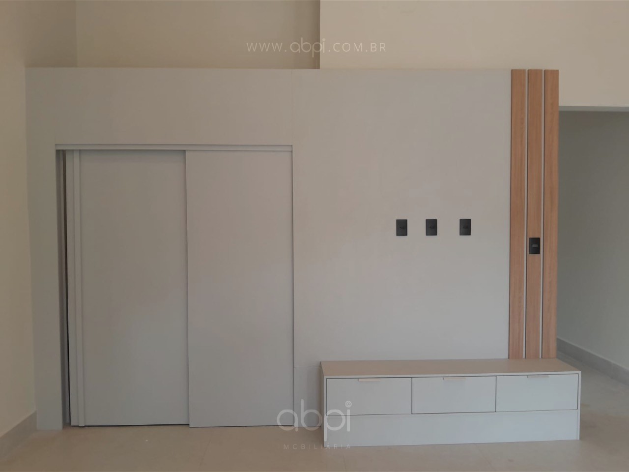 Casa de 3 quartos no Condomínio Park Gran Reserve em Indaiatuba/SP: Luxo, conforto e segurança em um só lugar! Lazer completo! segurança 24h! ABPI