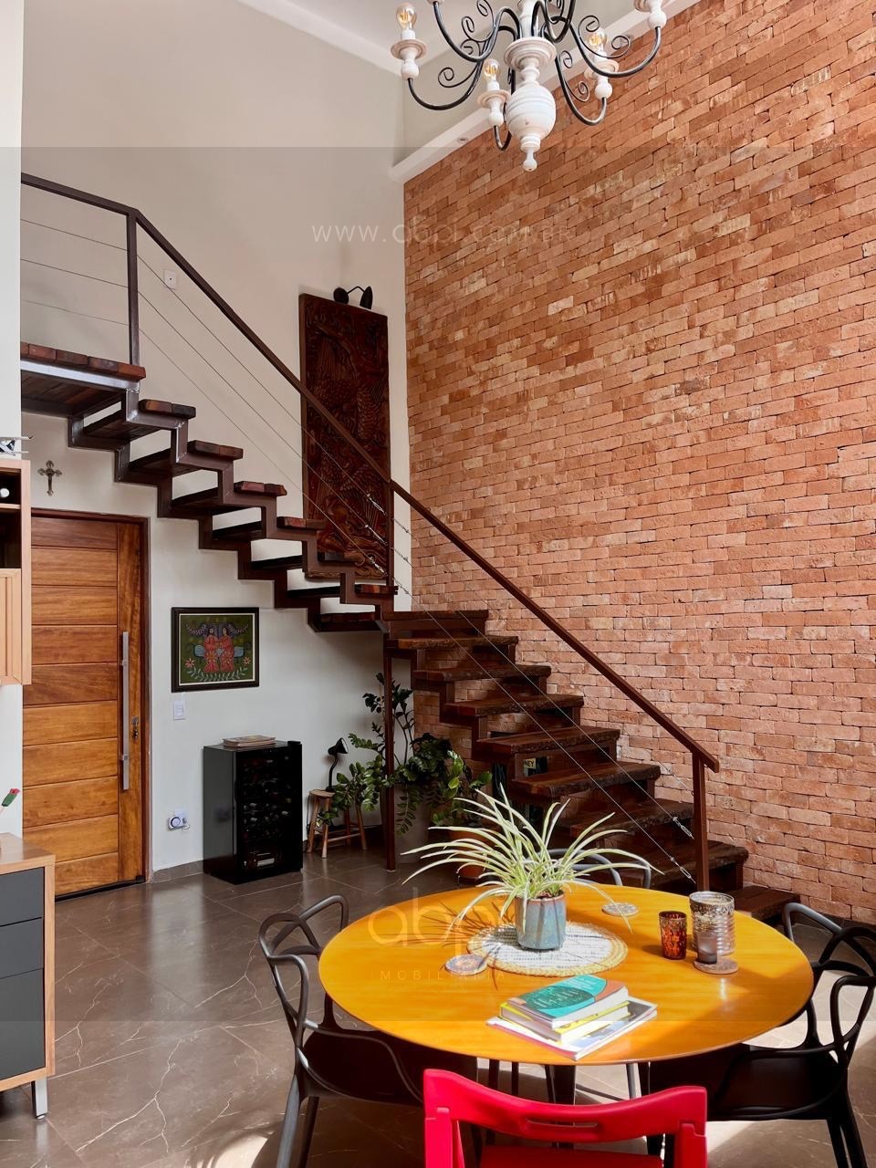 Casa de alto padrão em condomínio Terra Magna, Indaiatuba-SP: 3 suites, 2 salas, 3 banheiros, 4 vagas de garagem, 276m². Lazer completo! ABPI