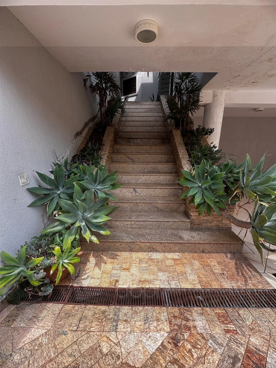 Luxuosa casa à venda no Jardim Esplanada II, Indaiatuba-SP: 4 quartos, 3 suítes, 2 salas, 4 banheiros, 6 vagas, 297m². Por R$1.900.000! ABPI