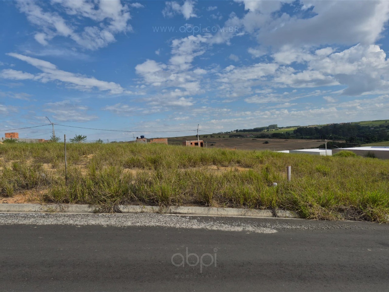 Venda de Terreno de 175m² no Jardim América, Parque Boa Esperança - Cardeais, SP - Aproveite a Oportunidade! ABPI