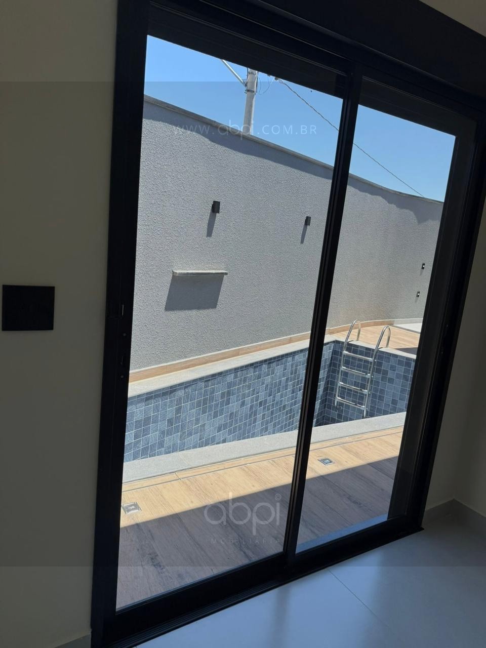 Casa à Venda no Smart City (Parque Barnabé) em Indaiatuba-SP: 3 Quartos, 1 Suíte, Piscina e Acabamento de Primeira! Ótima oportunidade, lazer, ABPI