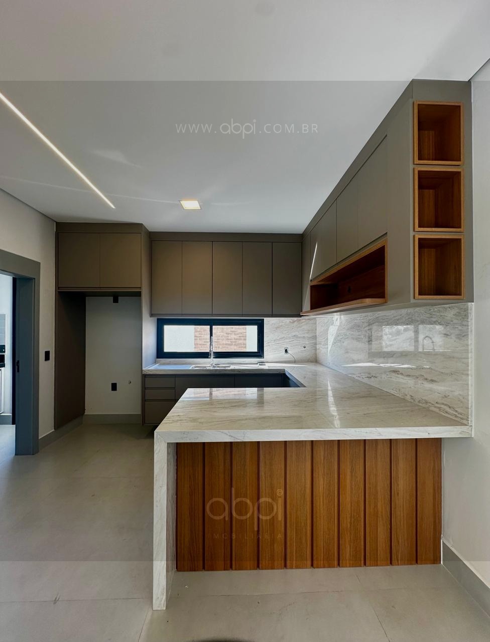 Luxuosa casa em condomínio à venda em Indaiatuba-SP, Jardim Residencial Dona Maria Candida: 4 quartos, 4 suítes, 2 salas, 4 banheiros, 4 vagas, 296m².