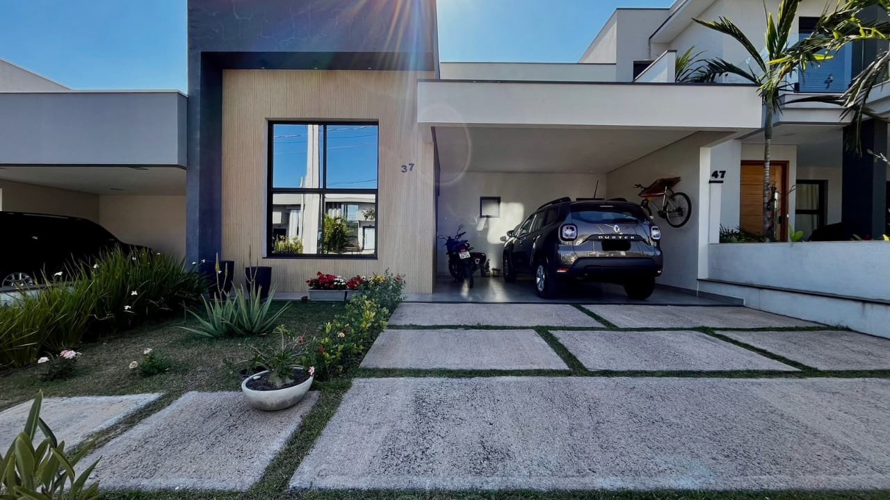 Casa de luxo no Condomínio Mantova: 3 suítes, piscina e muito mais em Indaiatuba-SP! Venha conferir, oportunidade incrível! Lazer e segurança! ABPII