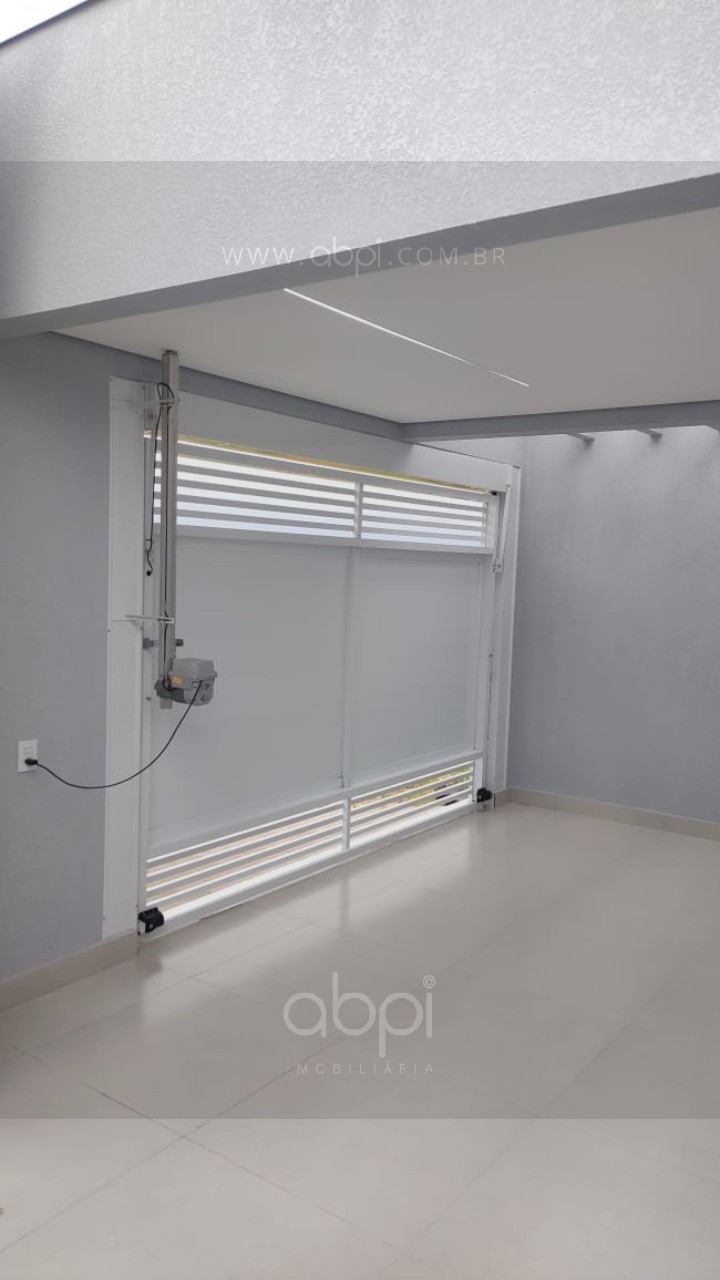 Casa à Venda no Jardim Bom Sucesso, Indaiatuba-SP! 3 quartos, 1 suíte, 2 salas, 2 banheiros, 2 vagas de garagem, 105,00m². Grande oportunidade! ABPI
