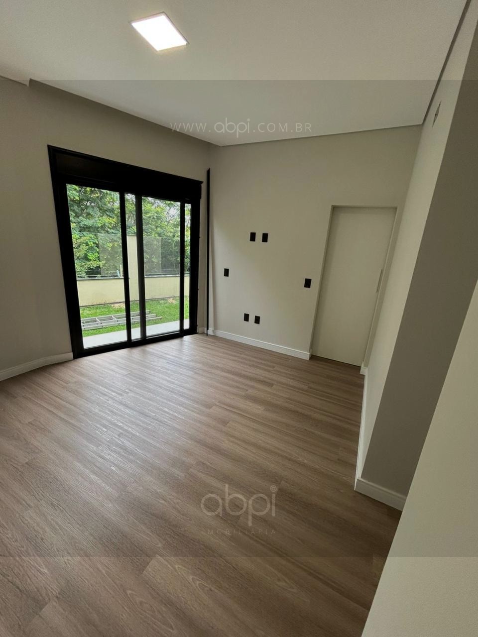 Casa de 3 suítes no Park Gran Reserve em Indaiatuba-SP! Área gourmet, móveis planejados e muito mais! Super oferta, segurança e lazer, ABPI