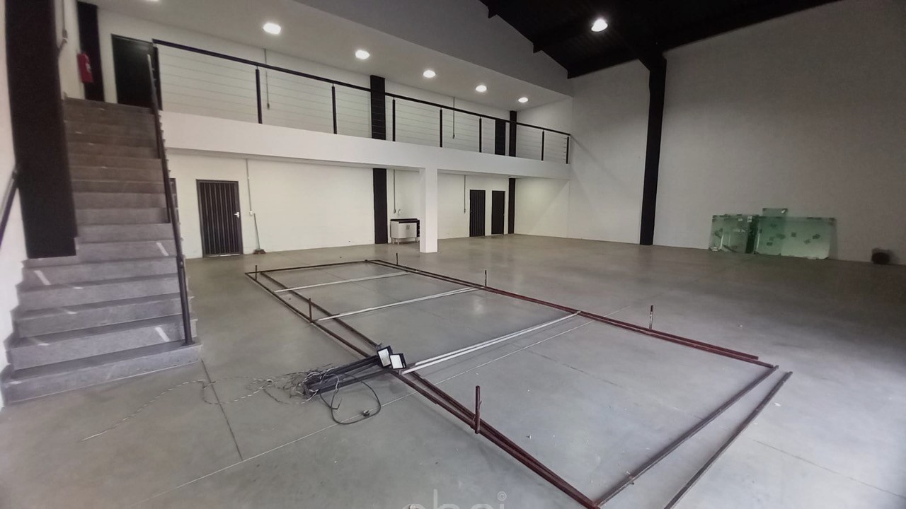 SALÃO COMERCIAL COM 4 SALAS E 3 VAGAS DE GARAGEM EM INDAIATUBA-SP Jardim das Gaivotas - Imóvel de 257m² por R$ 6.500,00, super oportunidade, ABPI