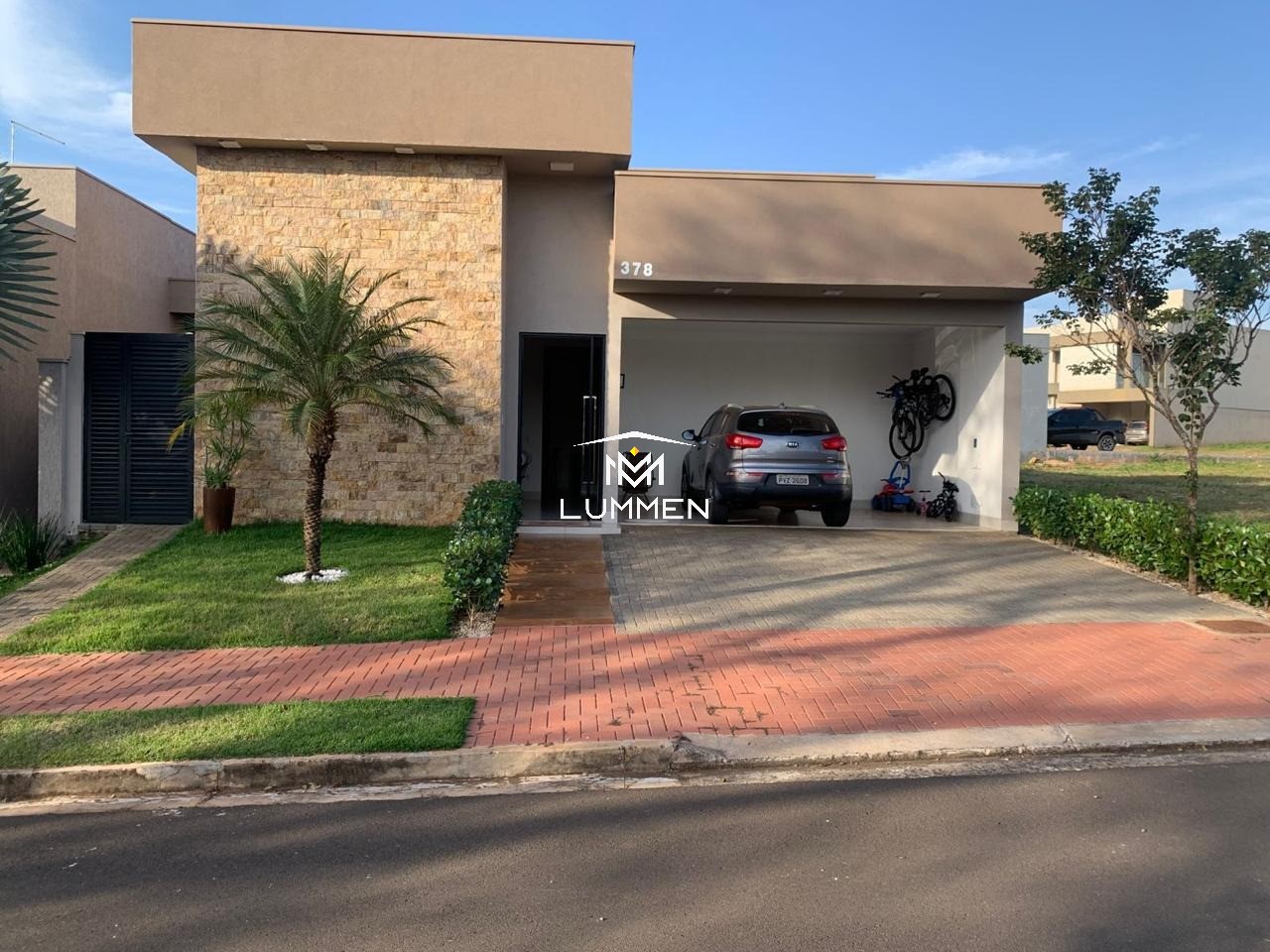 Casa, 4 quartos, 300 m² - Foto 1