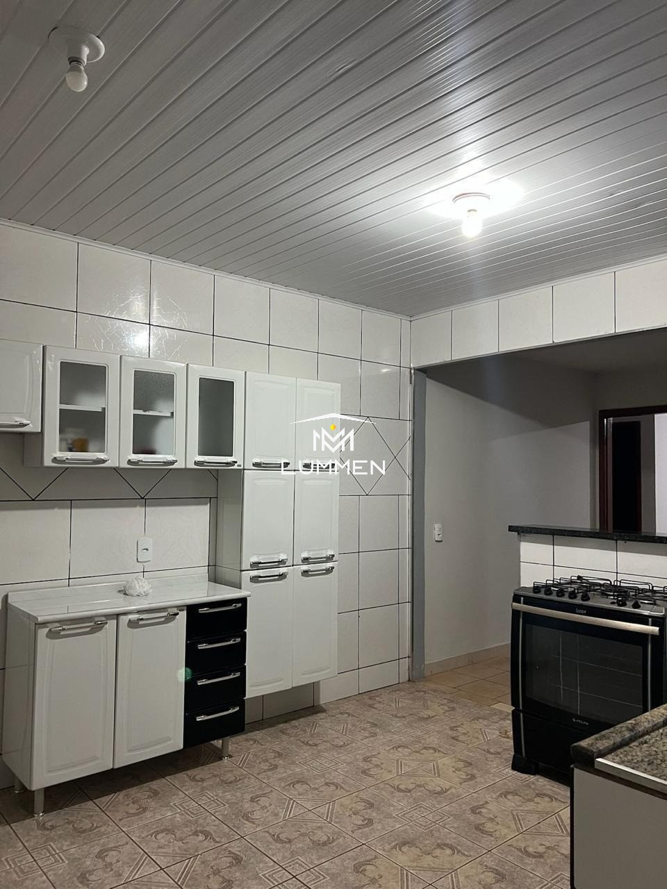 Casa, 2 quartos, 200 m² - Foto 1