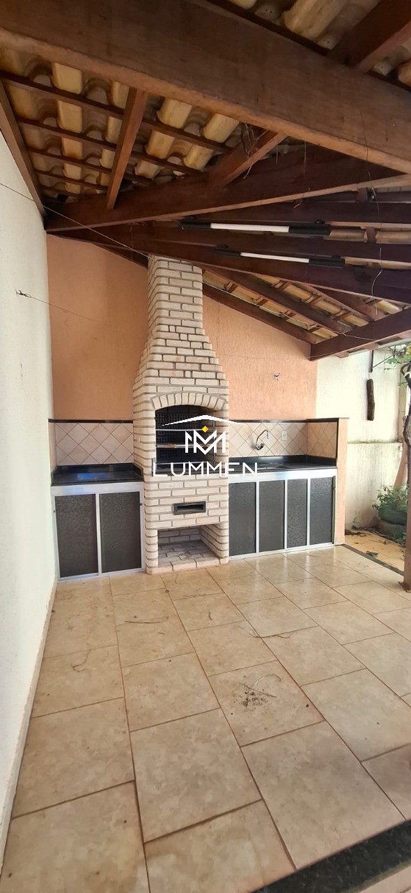 Casa, 3 quartos, 214 m² - Foto 3
