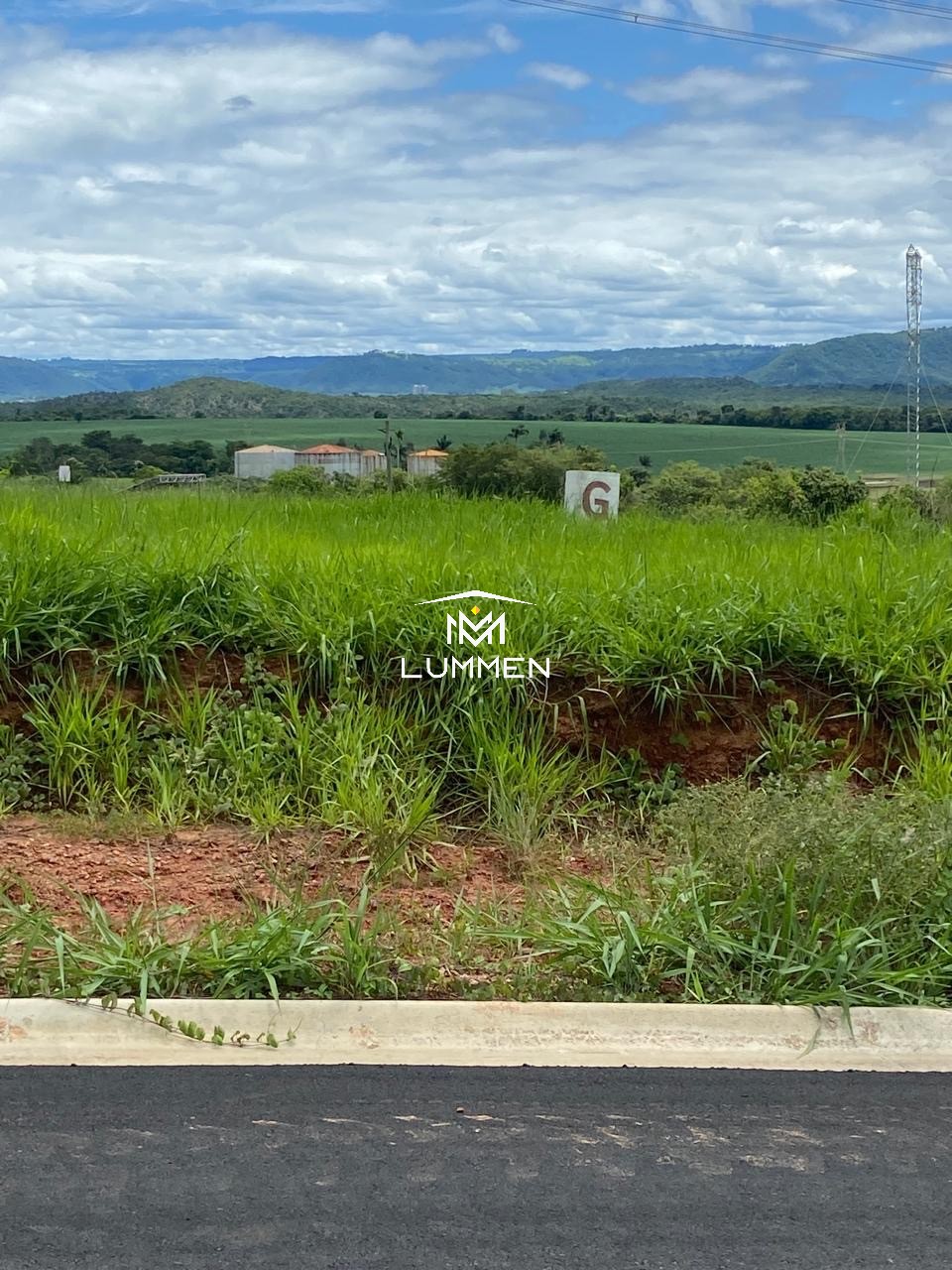 Terreno, 300 m² - Foto 1