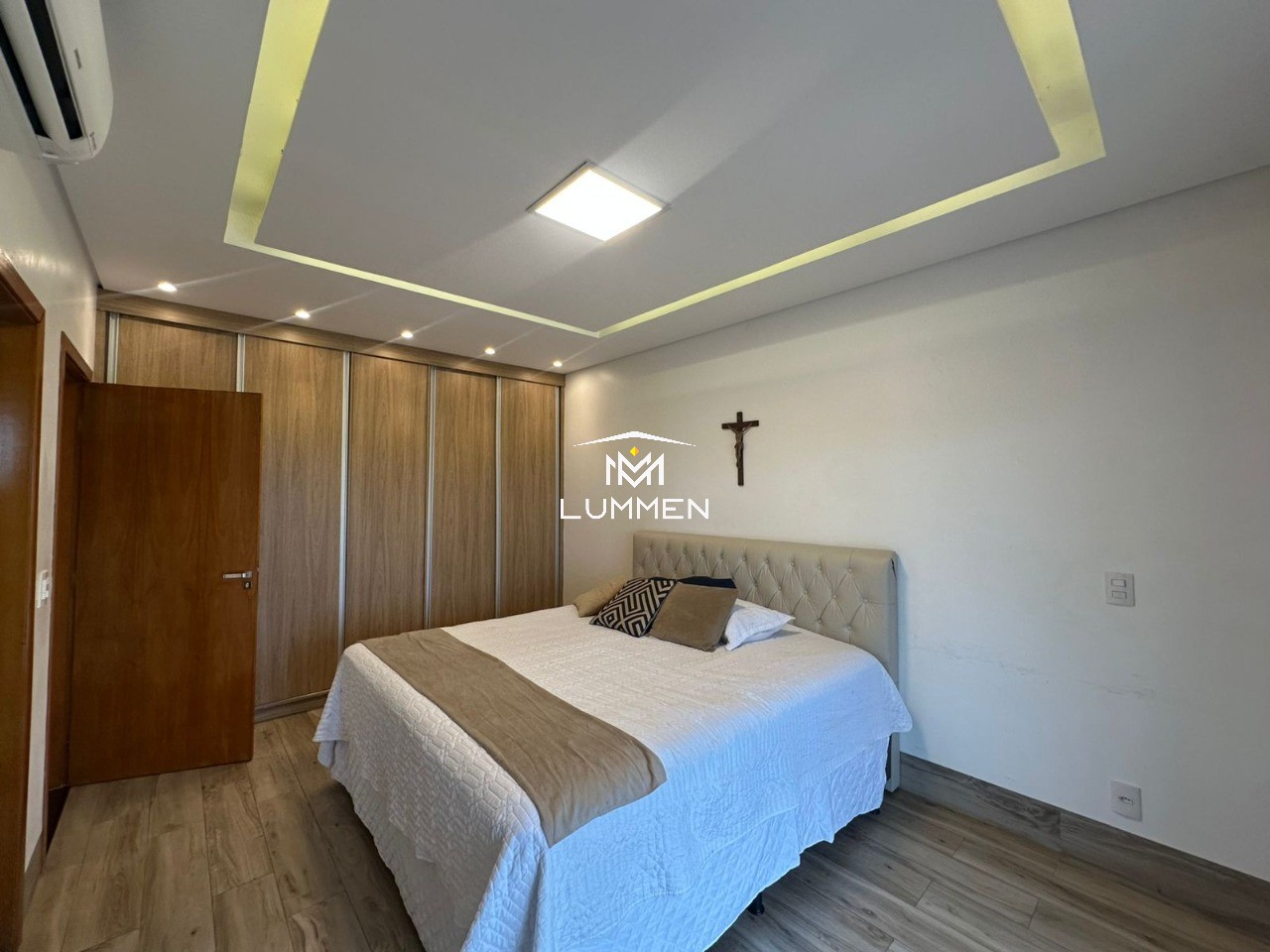 Casa, 3 quartos, 215 m² - Foto 15