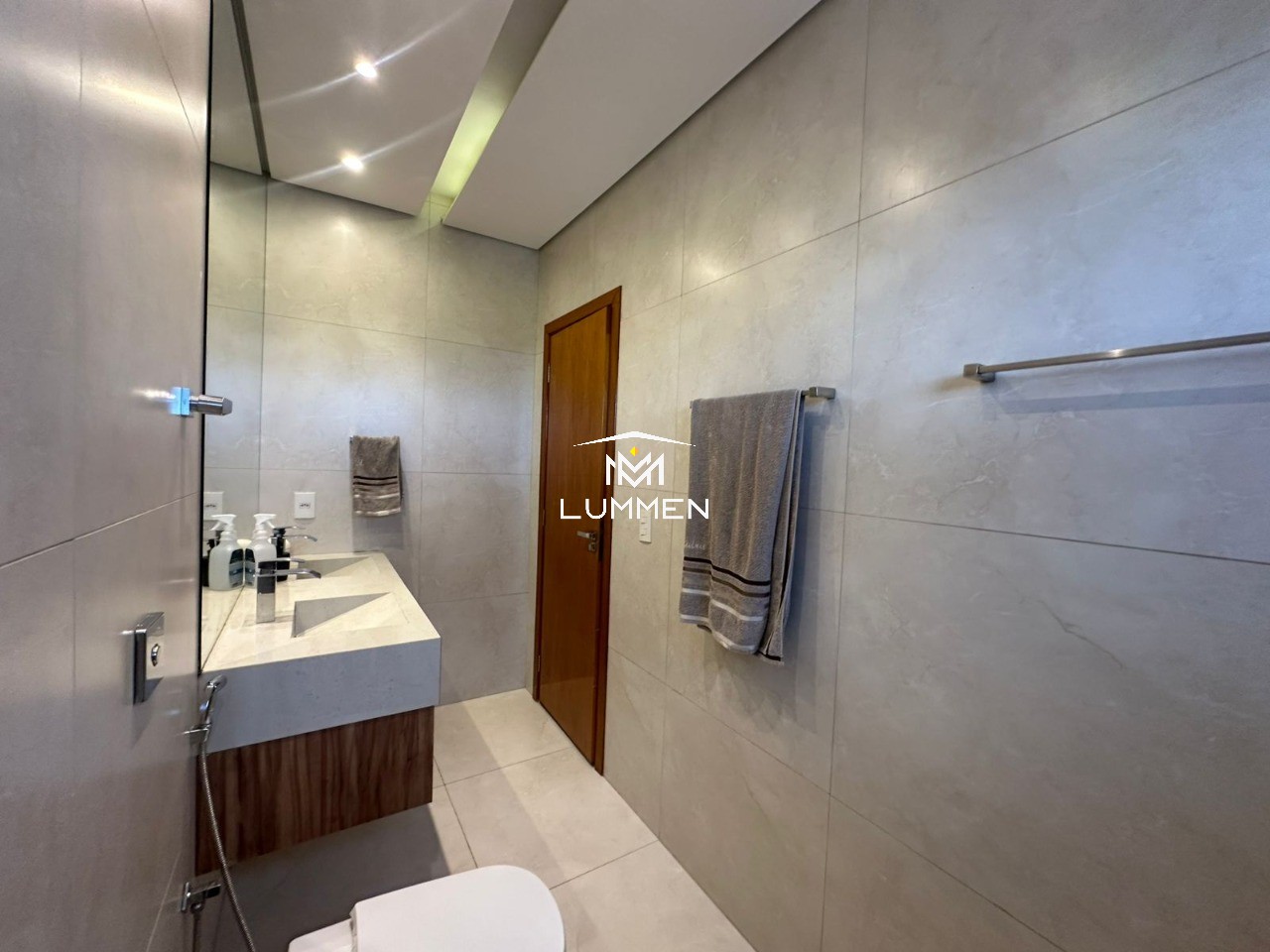 Casa, 3 quartos, 215 m² - Foto 13