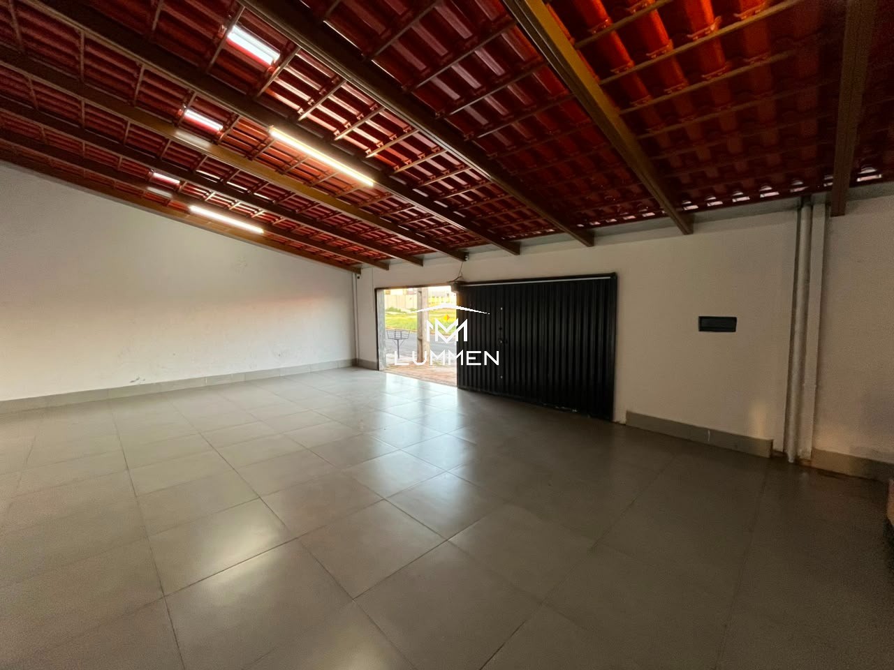 Casa, 3 quartos, 230 m² - Foto 1