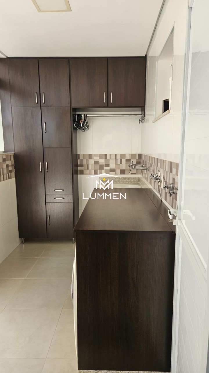 Casa, 5 quartos, 270 m² - Foto 22