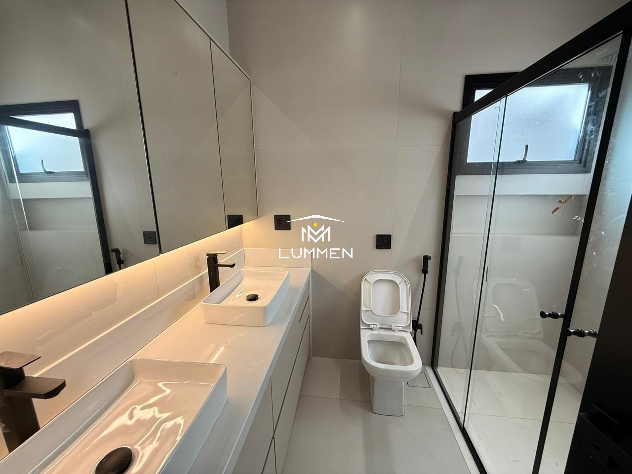 Casa, 4 quartos, 250 m² - Foto 9