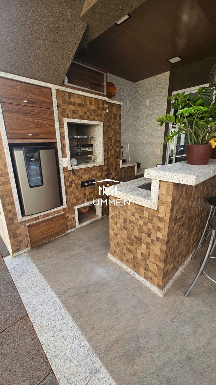 Casa, 5 quartos, 270 m² - Foto 9