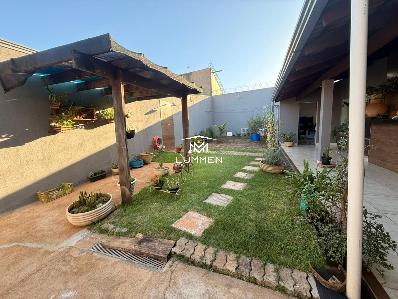 Casa, 3 quartos - Foto 1