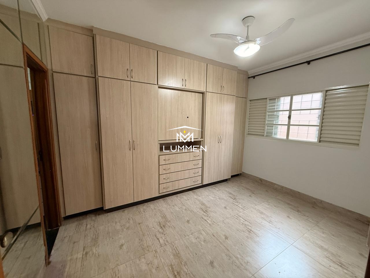Casa, 3 quartos, 250 m² - Foto 2