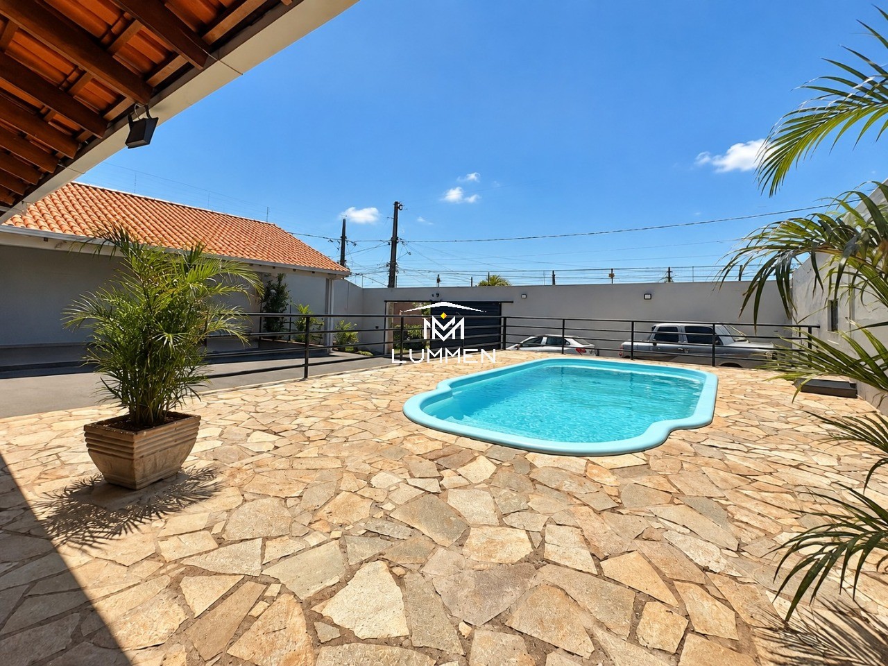 Casa, 2 quartos, 250 m² - Foto 1
