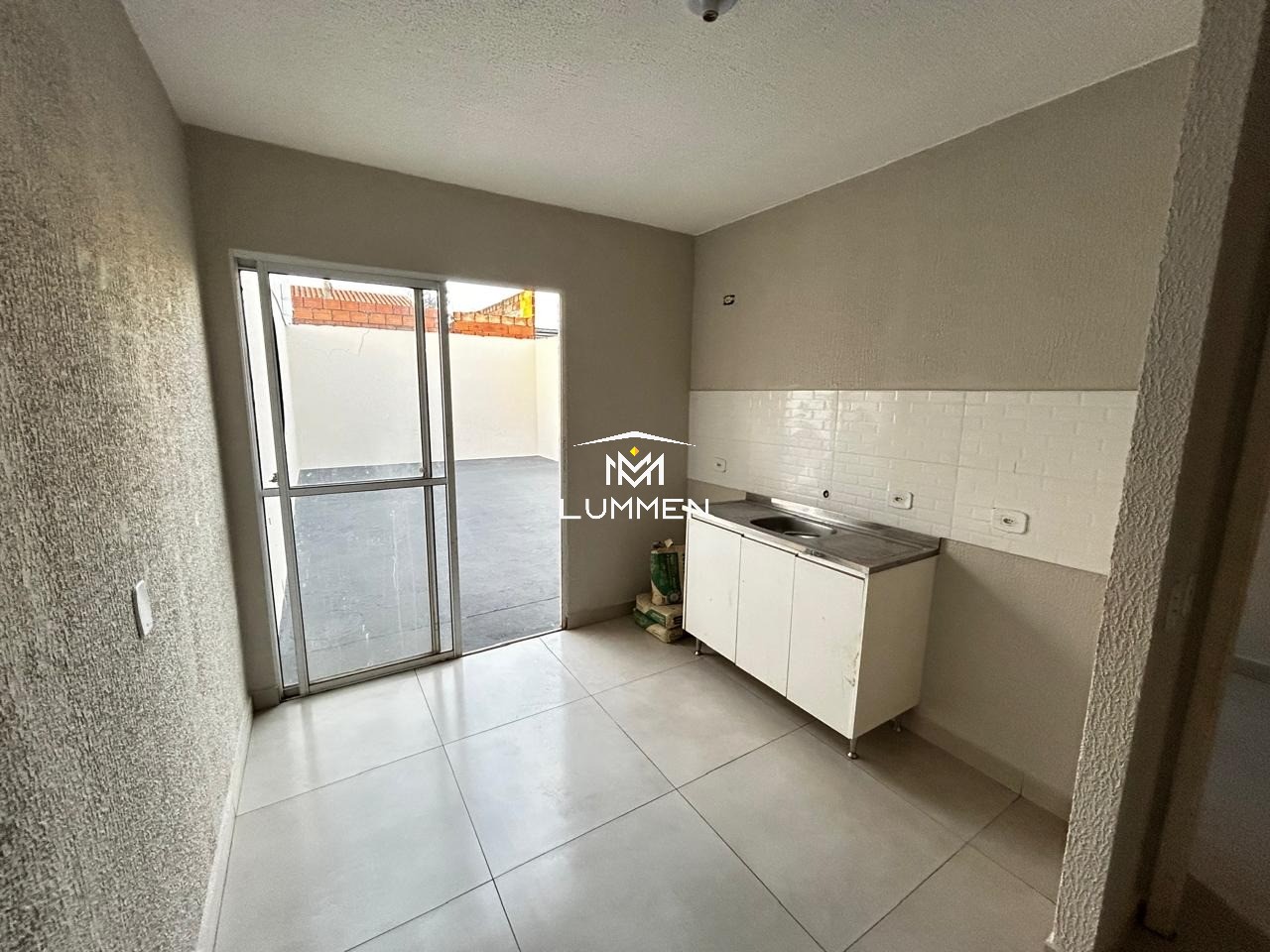 Casa, 3 quartos, 70 m² - Foto 2