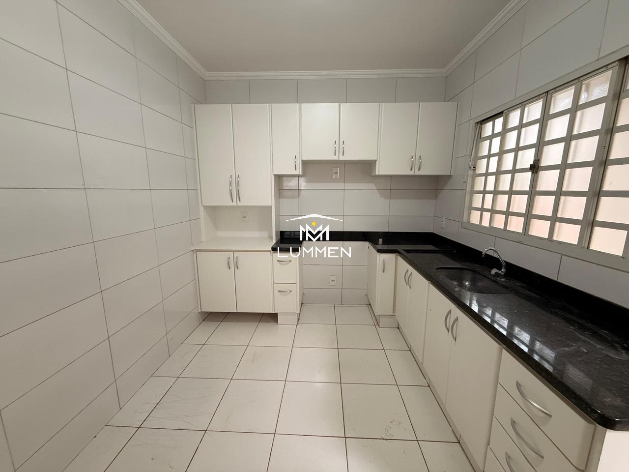 Casa, 3 quartos, 250 m² - Foto 11