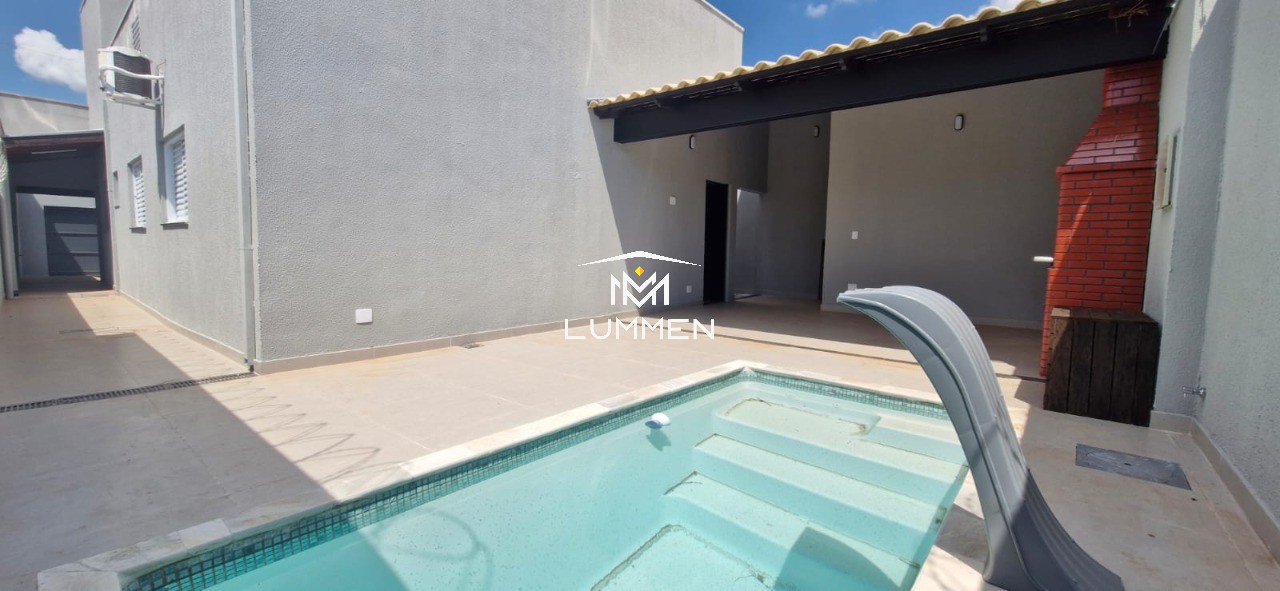 Casa, 3 quartos, 250 m² - Foto 1