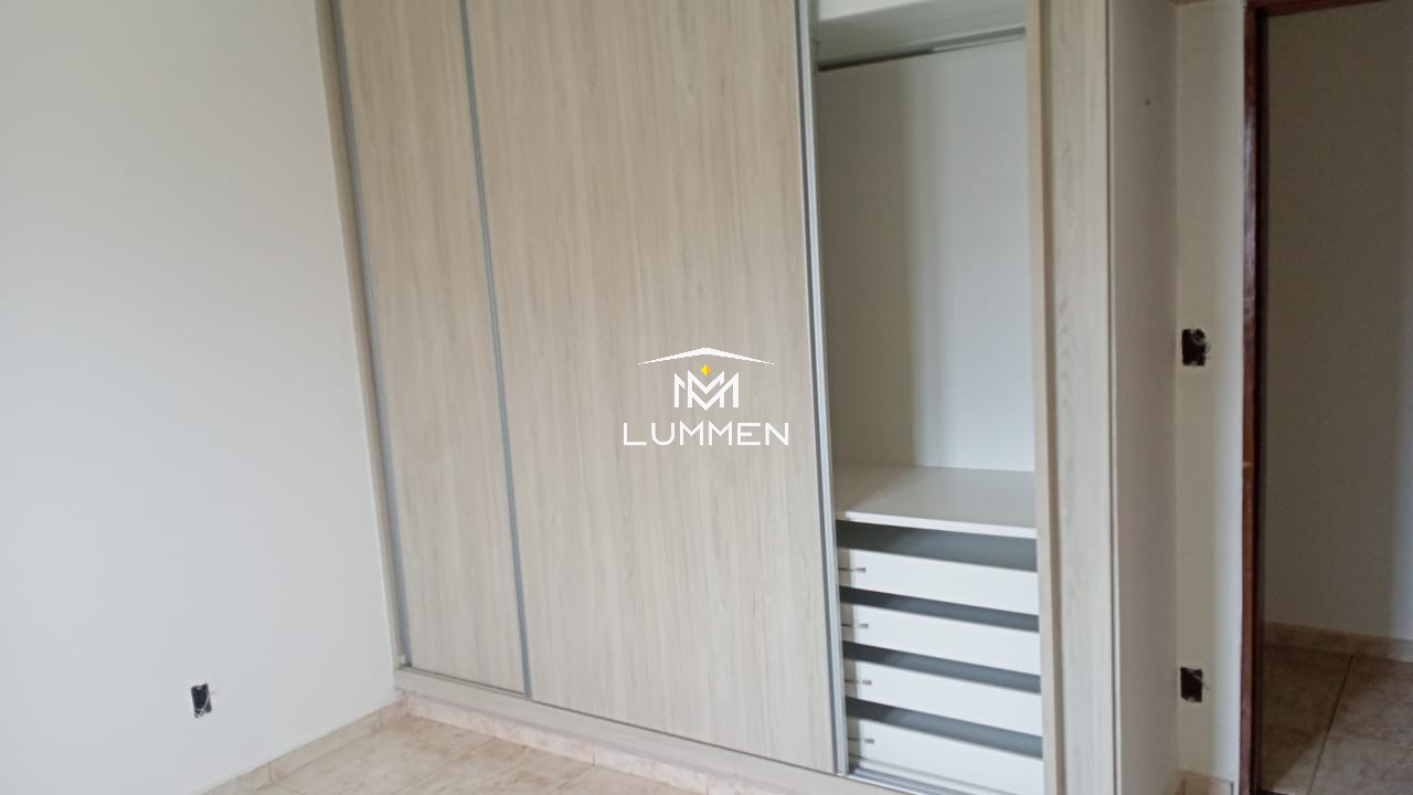 Casa, 3 quartos, 200 m² - Foto 4