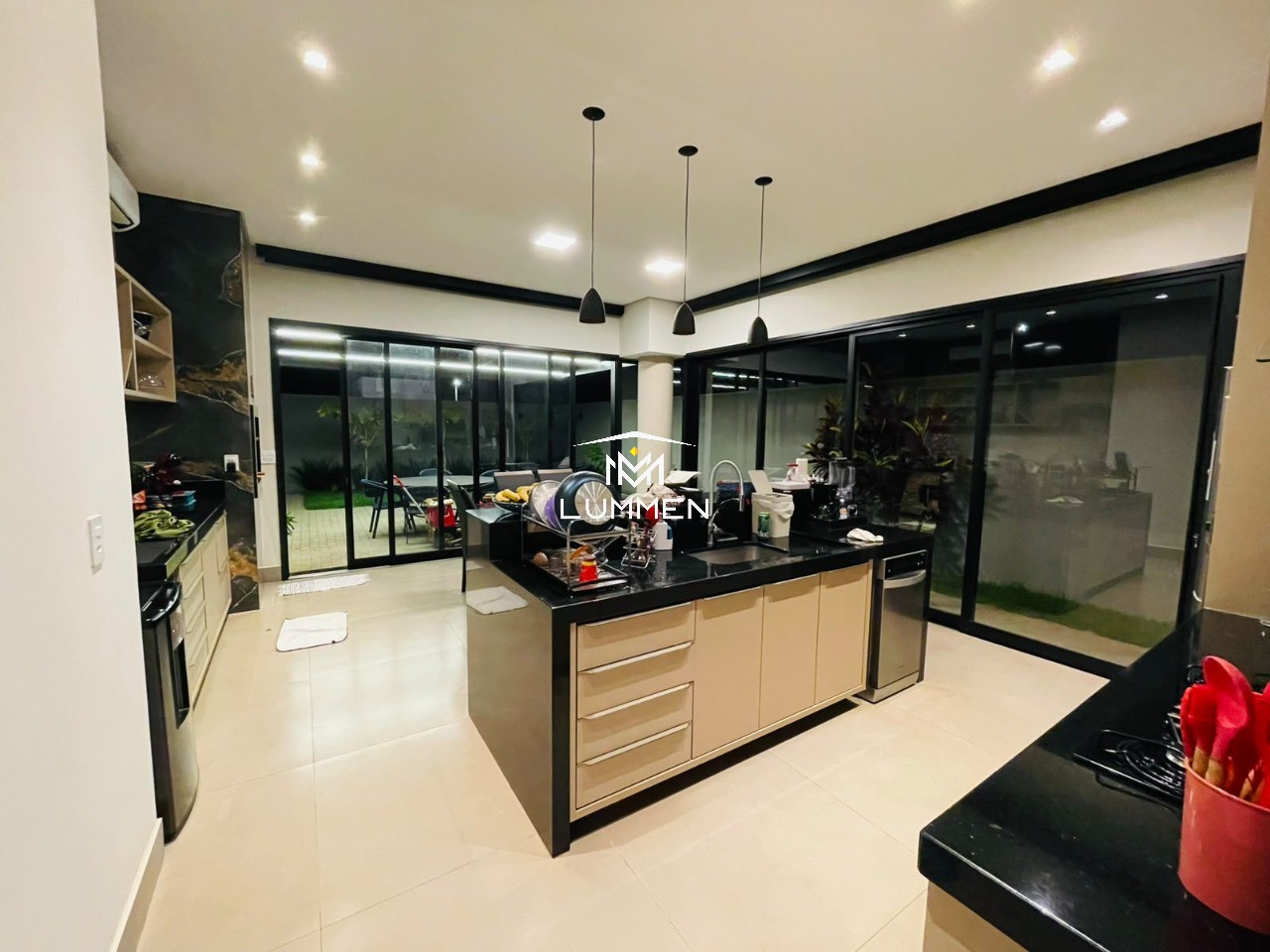 Casa, 3 quartos, 223 m² - Foto 5