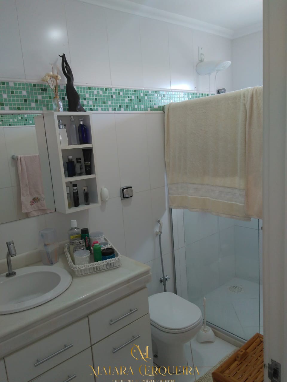 Casa residencial em lauro de freitas - ba, portão