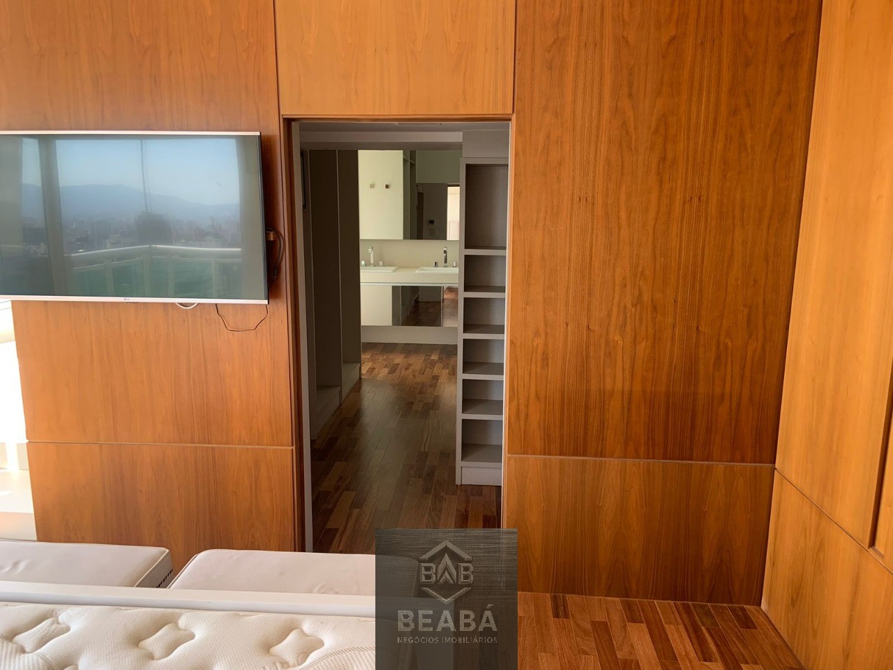 Apartamento, 1 quarto, 130 m² - Foto 3