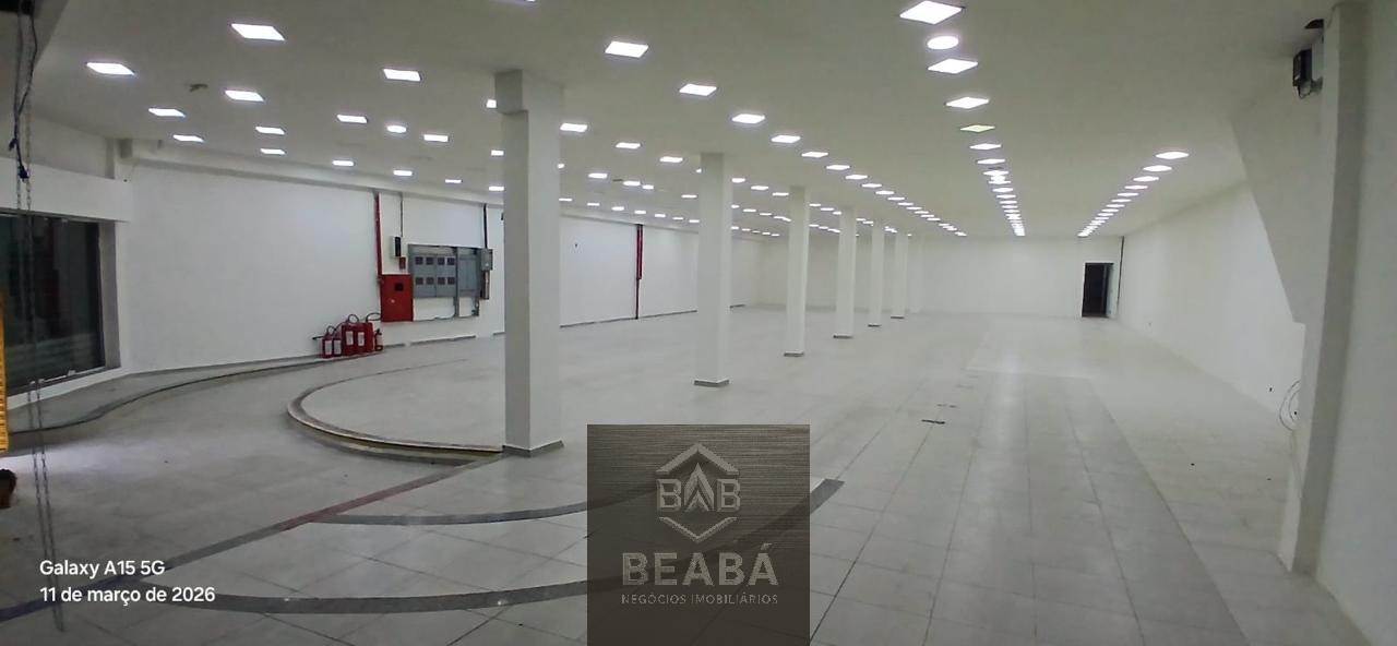 Loja-Salão, 550 m² - Foto 1
