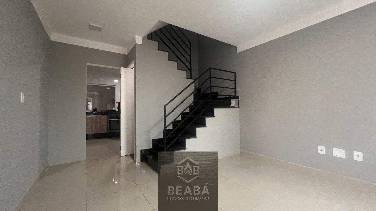 Casa, 3 quartos, 128 m² - Foto 1