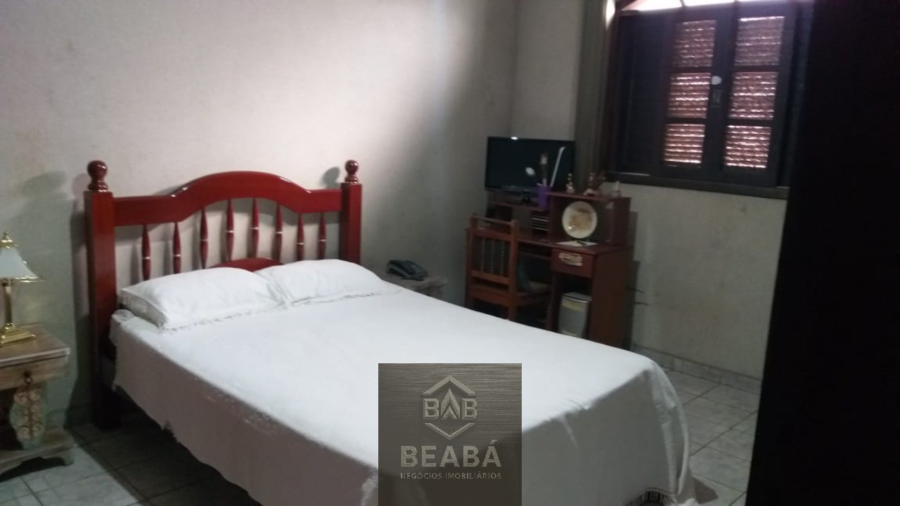 Casa, 3 quartos, 250 m² - Foto 18