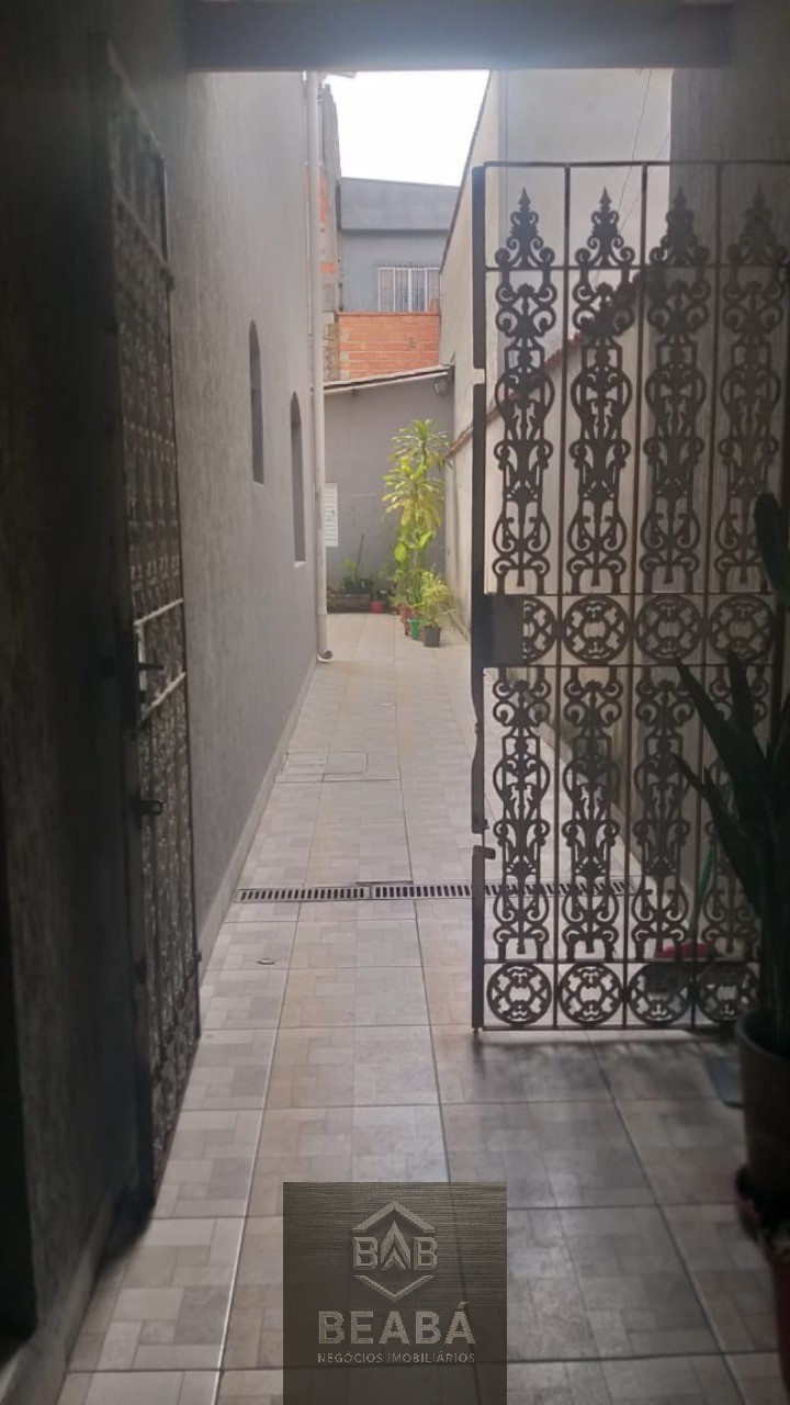 Casa, 3 quartos, 250 m² - Foto 22