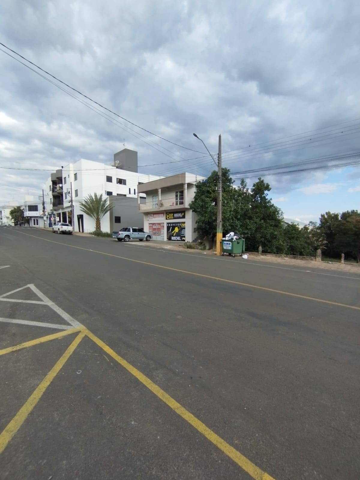 Loteamento e Condomínio, 726 m² - Foto 1