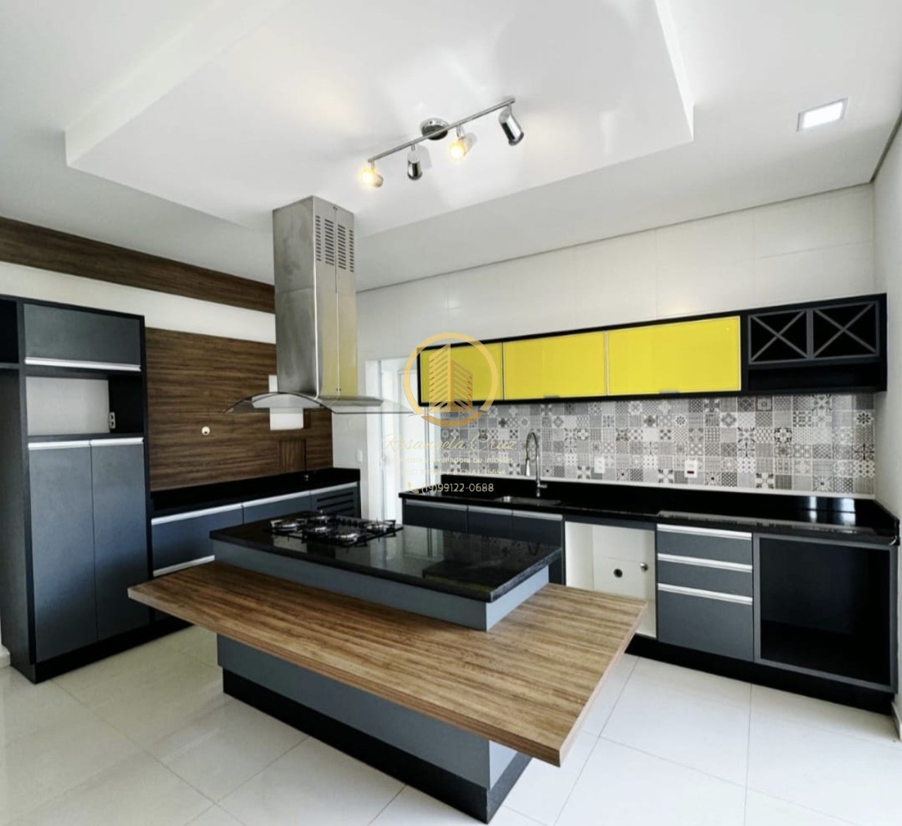 Casa, 3 quartos, 319 m² - Foto 1