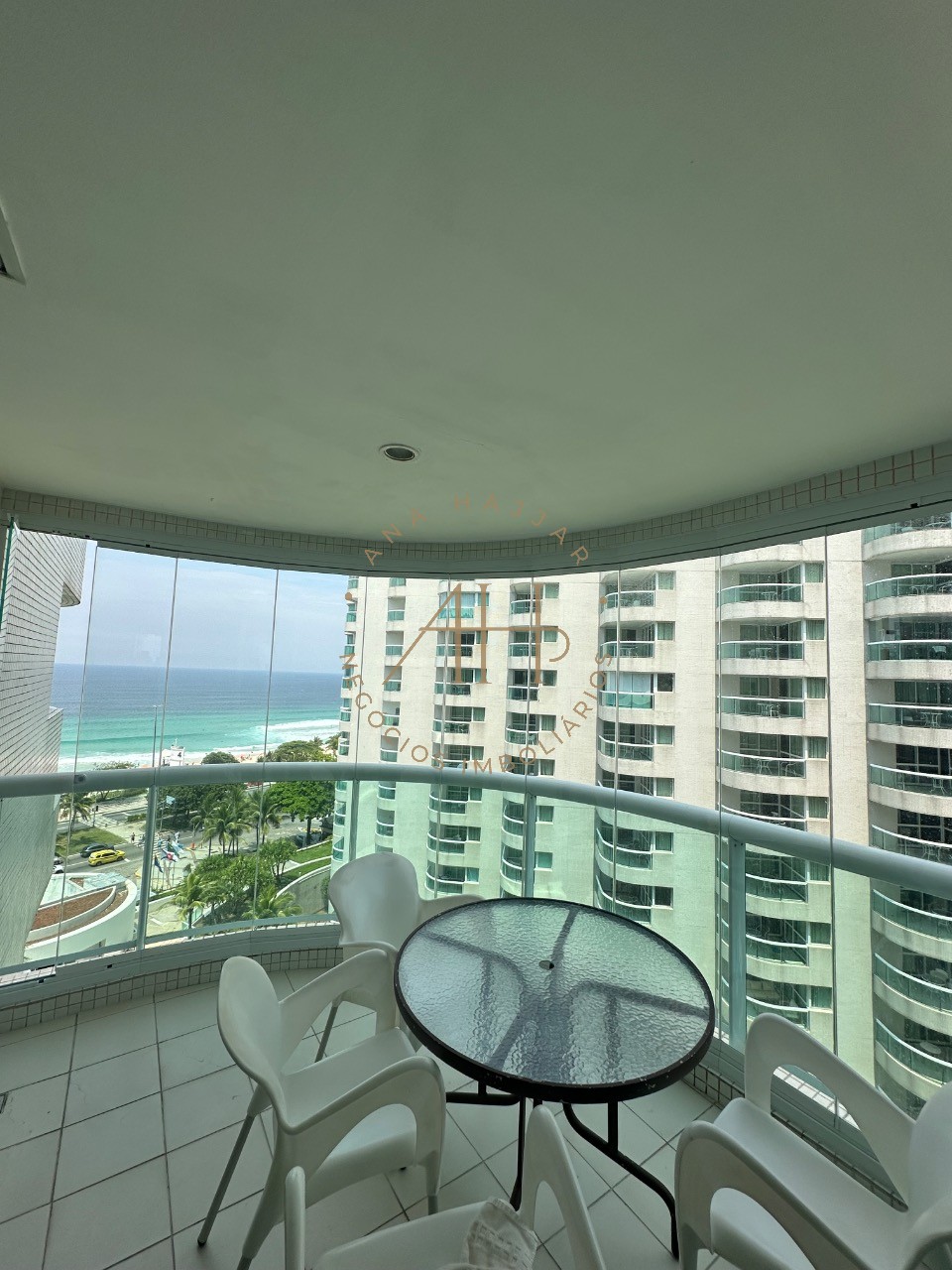 Flat/Apart Hotel, 1 quarto, 57 m² - Foto 1