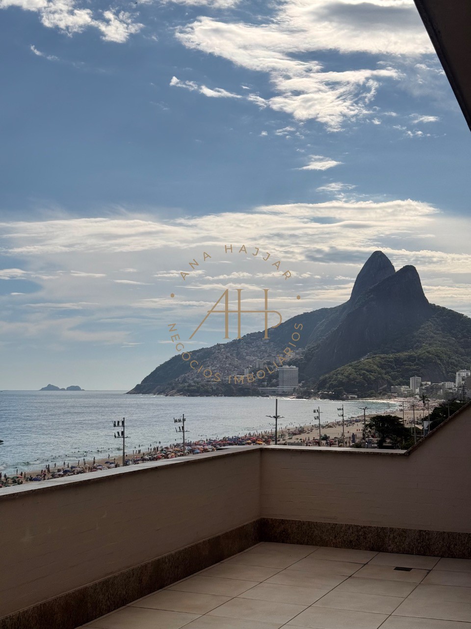 Cobertura, 2 quartos, 200 m² - Foto 1
