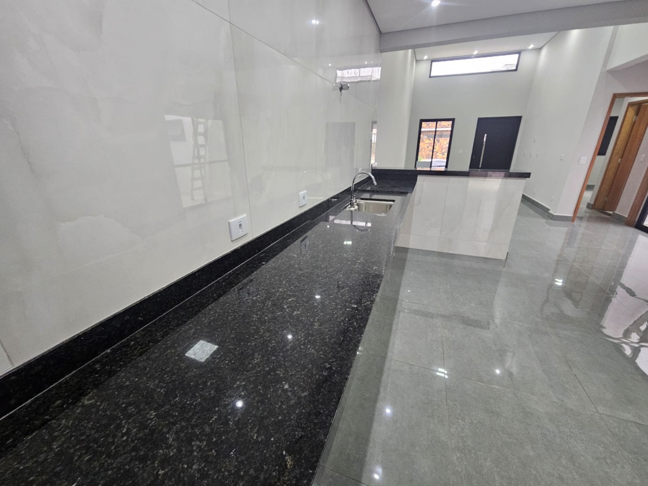 Casa, 3 quartos, 117 m² - Foto 2