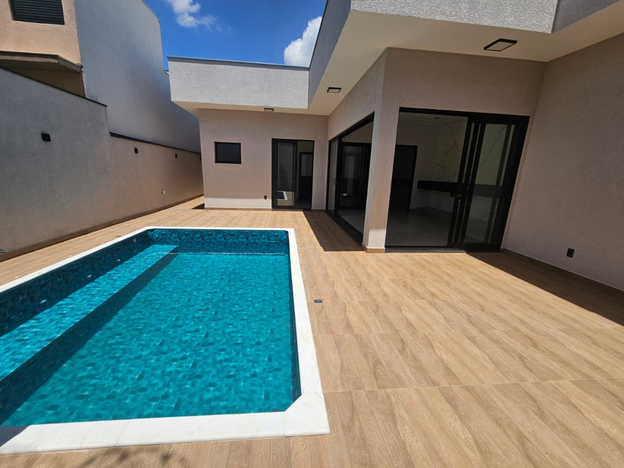 Casa, 3 quartos, 250 m² - Foto 8