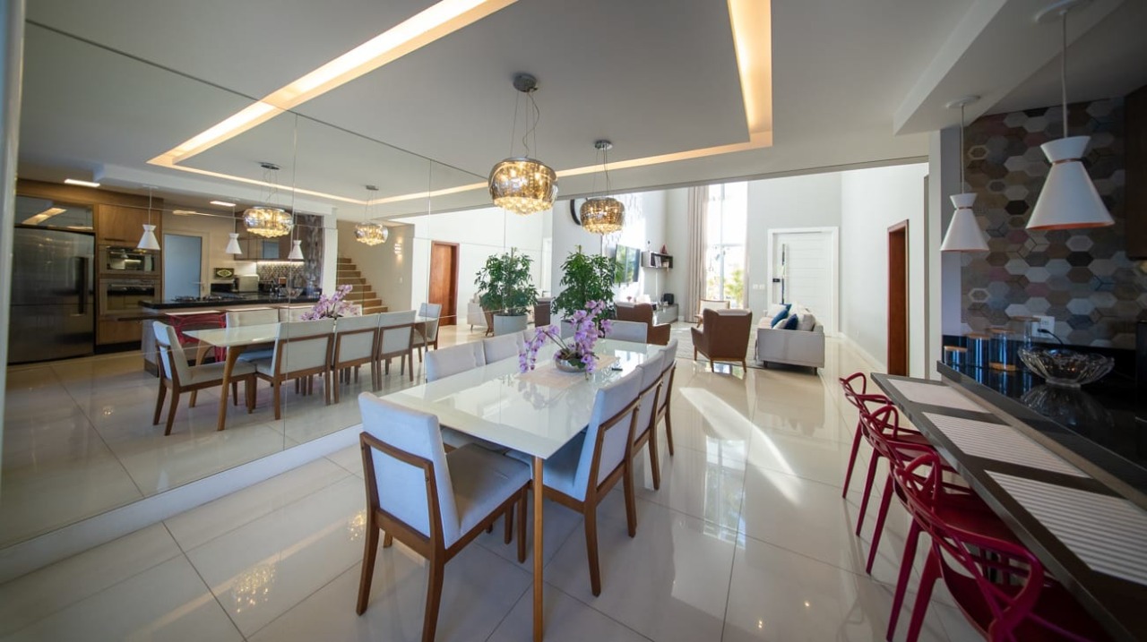 Casa, 3 quartos, 235 m² - Foto 26