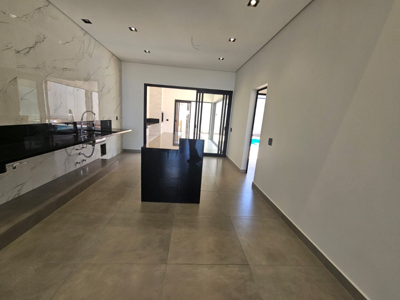 Casa, 3 quartos, 250 m² - Foto 4