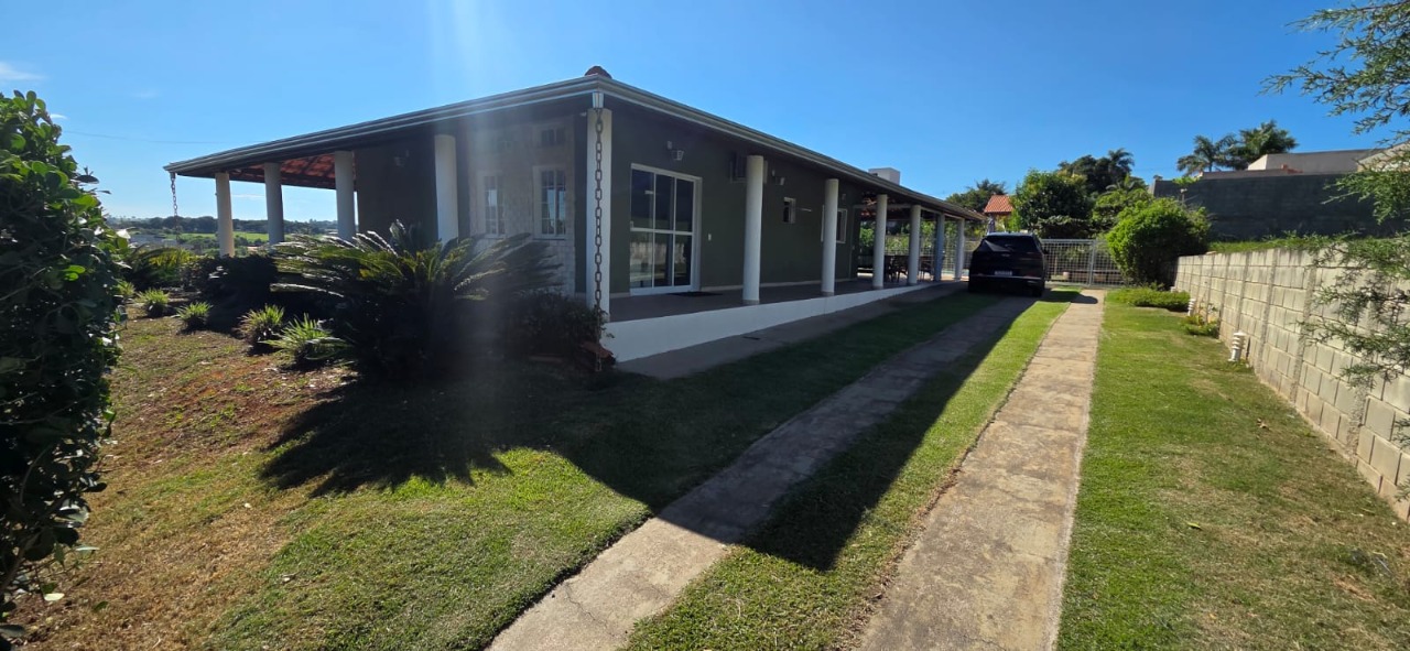 Chácara, 3 quartos, 210 m² - Foto 4