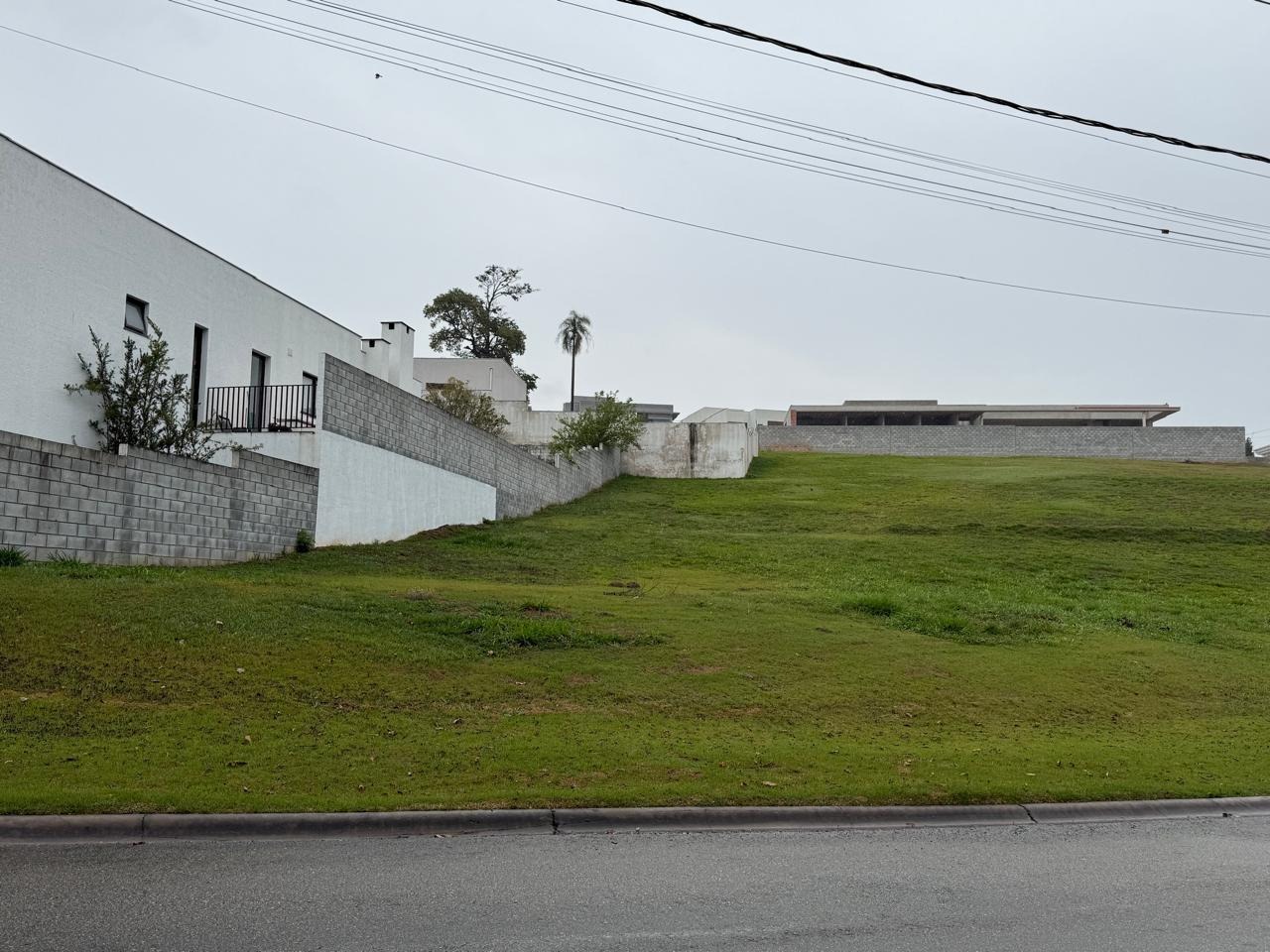 Terreno, 1073 m² - Foto 1