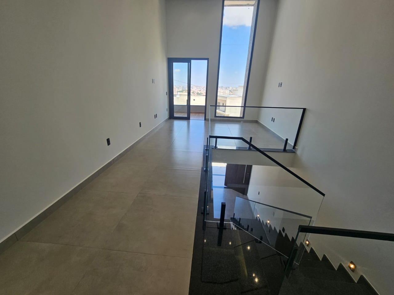 Casa, 3 quartos, 250 m² - Foto 2