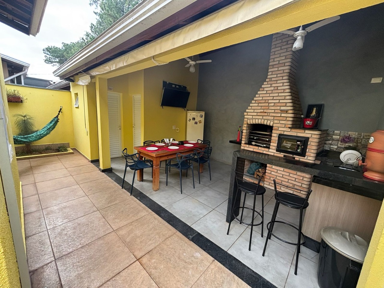 Casa, 3 quartos, 100 m² - Foto 1