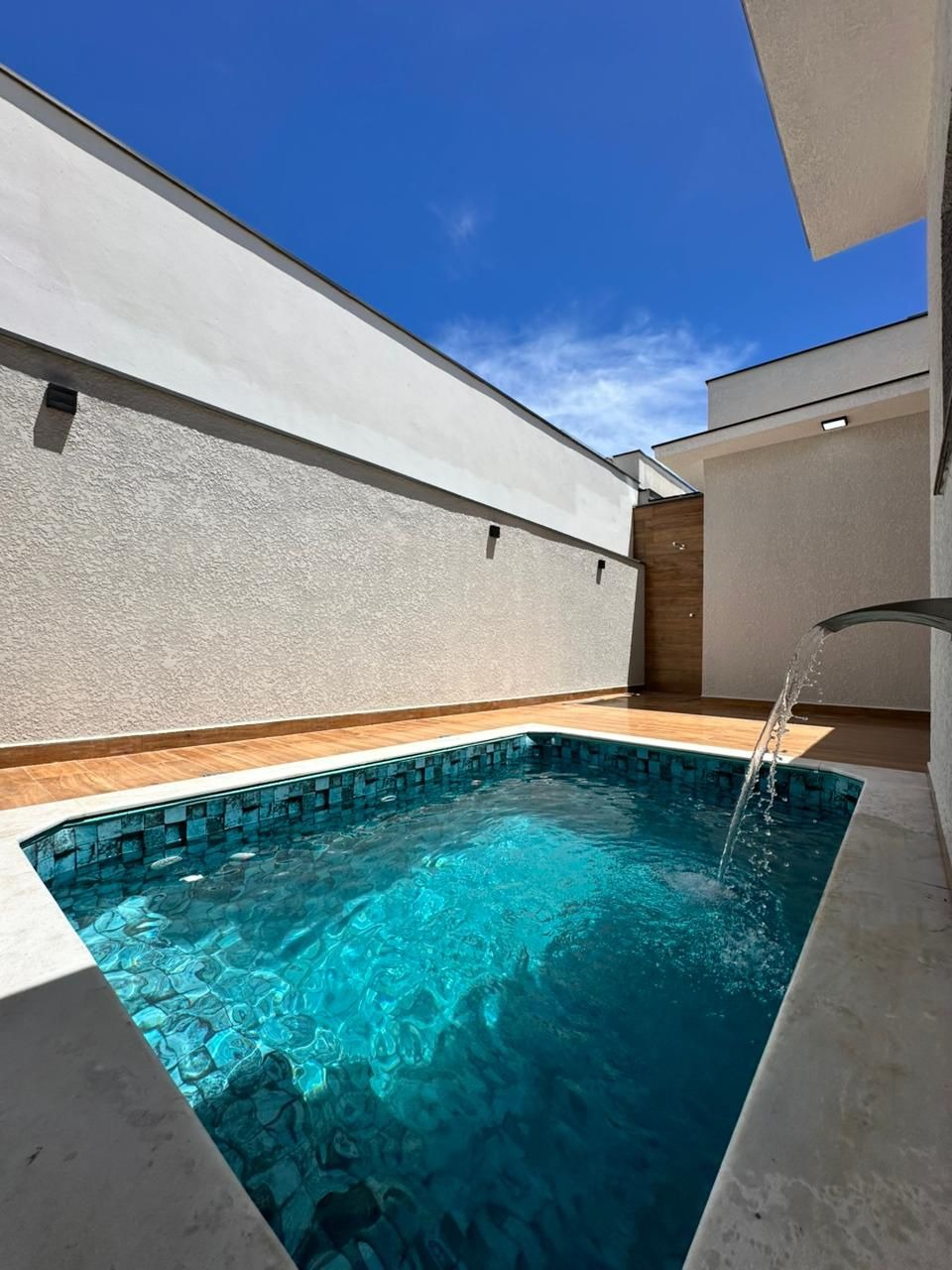 Casa, 3 quartos, 135 m² - Foto 1